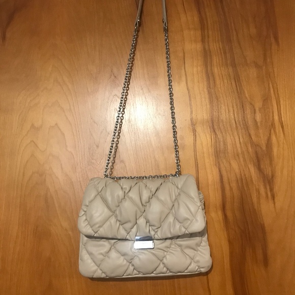 Cream colored quilted puffer H&M bag purse - Picture 5 of 5